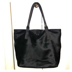 Canvas & Hyde New York “Aspen Day Tote” in Black.